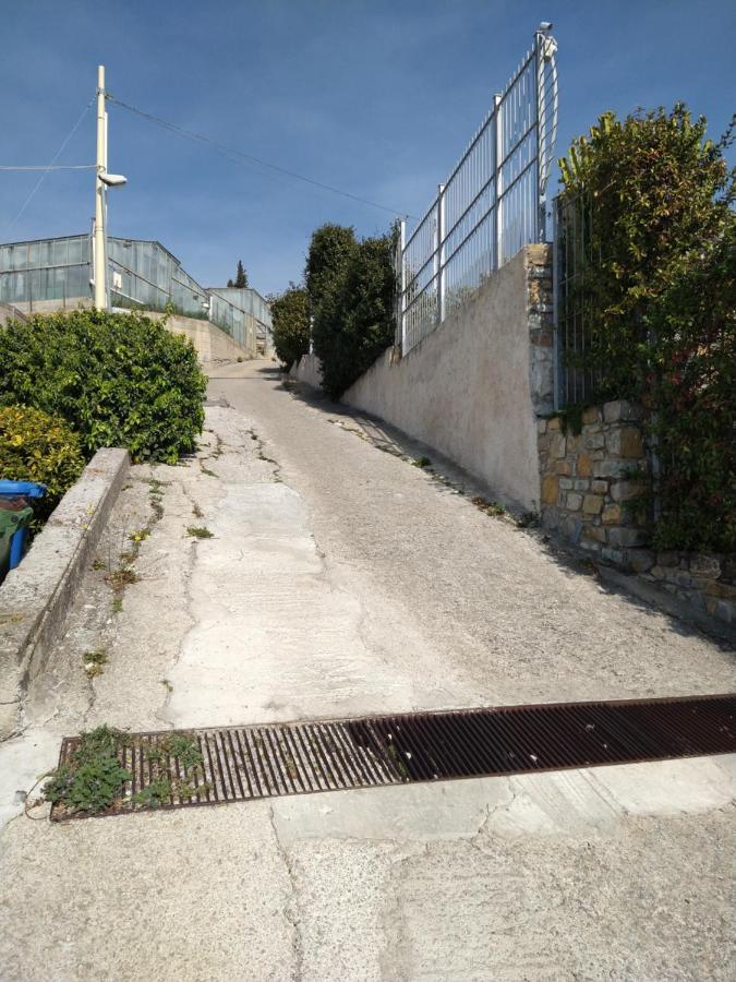 La Quiete Appartement Ospedaletti Buitenkant foto