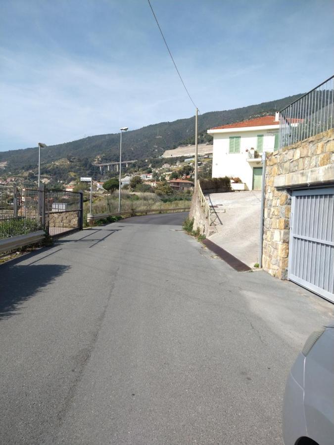 La Quiete Appartement Ospedaletti Buitenkant foto